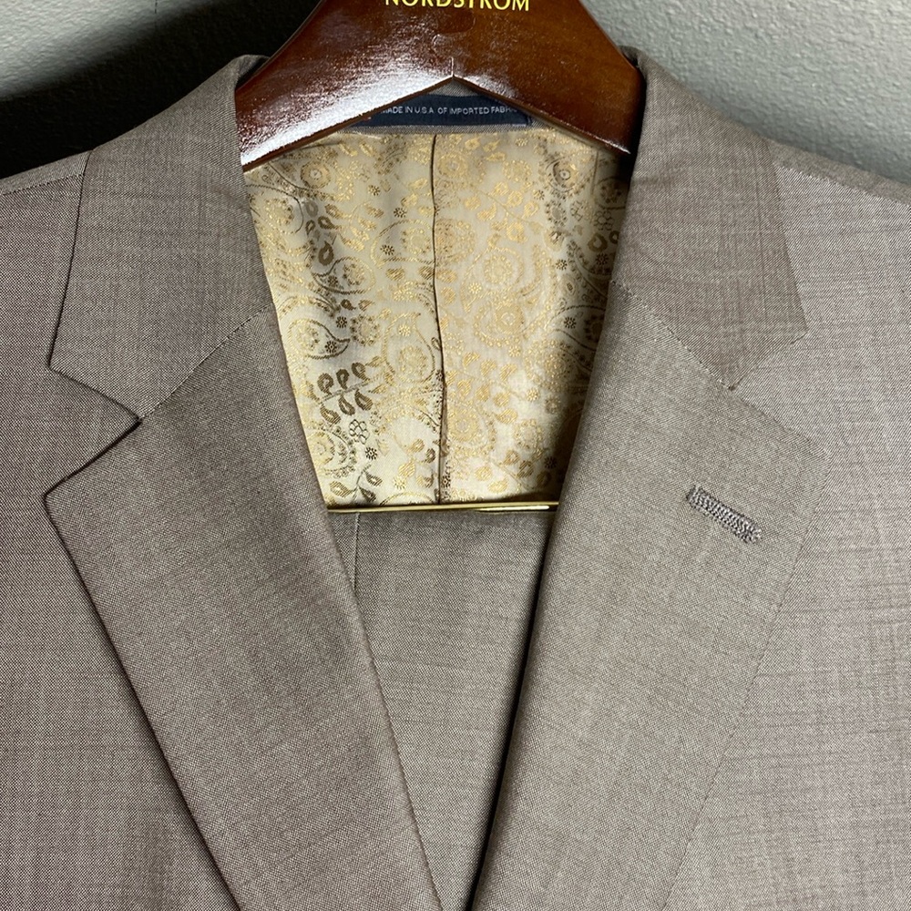 Hart Schaffner Marx tan 2 piece custom suit